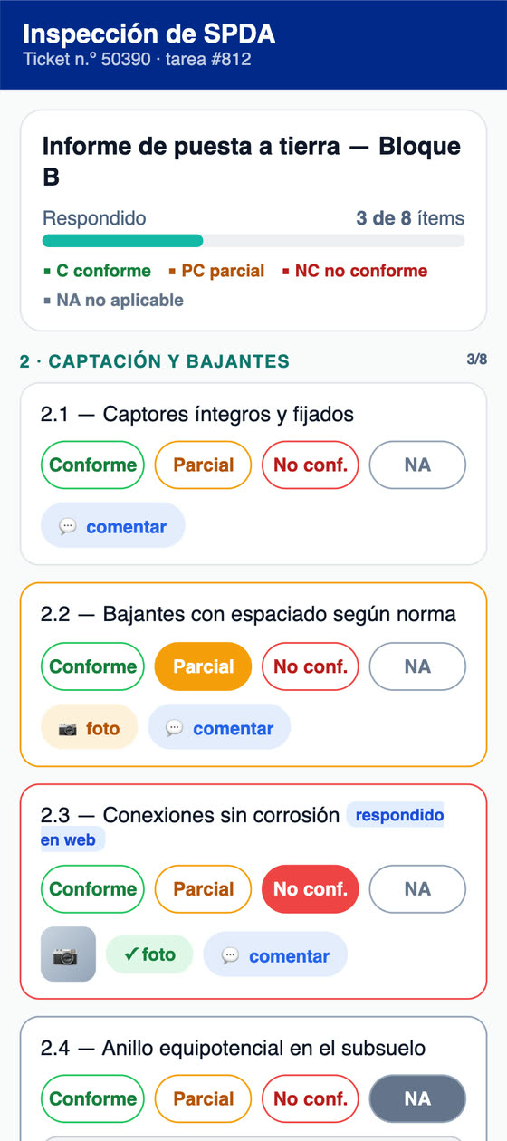 FVS de mampostería de cerramiento en la app H2O con el ítem de acuñamiento no conforme, la foto anotada y la acción correctiva