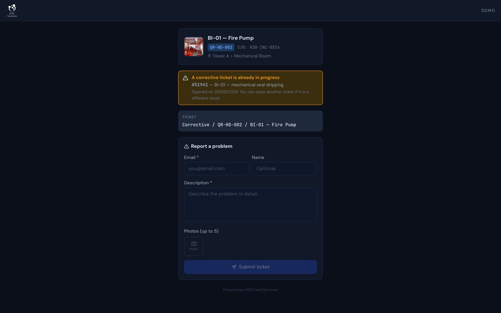 H2O web: the public QR page for fire pump BI-01, with the equipment's tag, serial number and location, a notice about the corrective ticket in progress and the form with email, description and up to 5 photos.